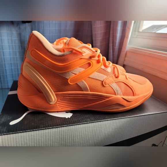 Puma TRC Blaze Court Sz 10 - Picture 4 of 8